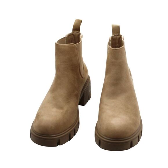 Womens Destiny Bootie by C&C California in Sand - Picture 6 of 9